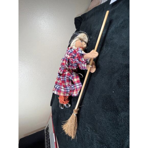 Vintage Nylon Hose Art Witch with Broomstick Halloween - Picture 2 of 12